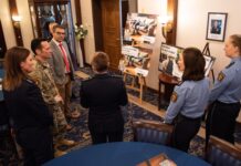 Deutsche Polizei und US Militärgemeinde Kaiserslautern stellen ihre „Schlüsselmoment“-Kampagne zur Verhinderung und Verringerung regionaler Alkoholdelikte vor