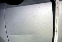 Hyundai gerammt und geflüchtet – Zeugen gesucht!