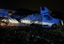 Vollsperrung der BAB 6 nach Auffahrunfall