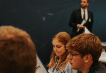 Studierende spielen internationale Sicherheitspolitik