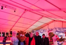 Eisbahn sorgt vom Start weg für großes Vergnügen