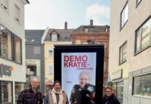 3944 Menschen für die Demokratie