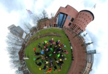 Edelhölzer – Benefizkonzert des Orchester des Wandels in der Friedenskapelle Kaiserslautern