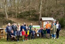 Walderlebnispfad des Hofgut Neumühle eröffnet – Nach 22 Jahren runderneuert