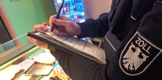 Saarbrücker Zoll beteiligt sich an Mindestlohnprüfung; Finanzkontrolle Schwarzarbeit im gesamten Bundesgebiet im Einsatz