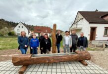 Brunnensaison 2025 startet am Holzbrunnen in Hohenecken