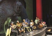 „Expeditionskonzert“: Schulkonzert „Von Vorbildern und Helden“ mit der Pfalzphilharmonie Kaiserslautern
