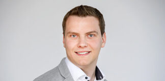 Wechsel im Vorstand der SmartFactory Kaiserslautern