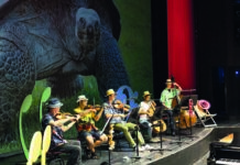 „Expeditionskonzert“: Schulkonzert „Von Vorbildern und Helden“ mit der Pfalzphilharmonie Kaiserslautern