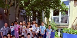 Grünes wächst, wo sonst nur Müll landet