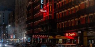 AMERICA ON SCREEN: A COMPLETE UNKNOWN (OmU)