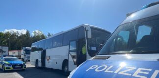 Schräge Klassenfahrt auf A6 – Kaiserslautern