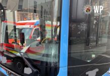 Fußgängerin von Bus erfasst