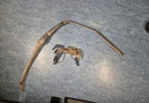 Teleskopschneider beschädigt Fahrzeugtank – Zeugen gesucht!