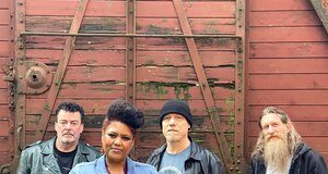 Dede Priest & Johnny Clark’s Outlaws, Kammgarn