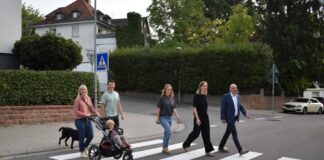 Neuer Fußgängerüberweg in der Fliegerstraße