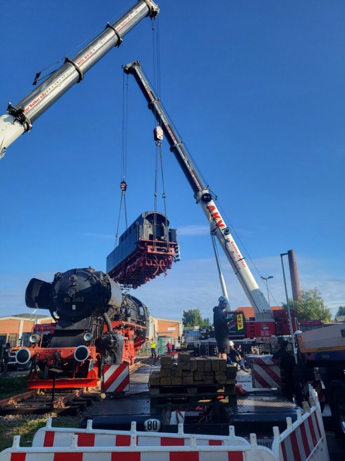 250823_Dampflok_Umzug_1