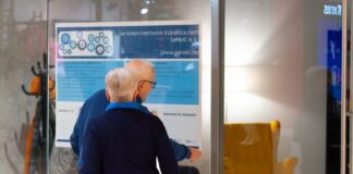 Digitale Hilfe – Neues Angebot des Senioren-Netzwerks Kaiserslautern (SeNeKL) in der Mall „K in Lautern“ – „Eins-zu-eins-Betreuung“