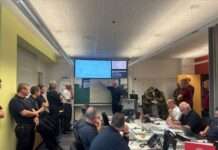 Gemeinsame Stabsübung: Einsatzkräfte trainieren Bewältigung eines Luftunfalls