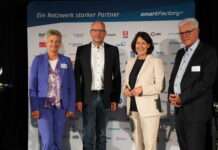 20 Jahre SmartFactory-KL: Jubiläumsfeier mit hochkarätigen Gästen und spannenden Einblicken
