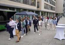 Innovationstag der Community der SmartFactory Kaiserslautern: Neuste Technologien in der Anwendung – Unternehmen zeigen Beispiele