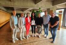 Stadt ehrt Mitarbeiterin anlässlich ihres vierzigjährigen Dienstjubiläums