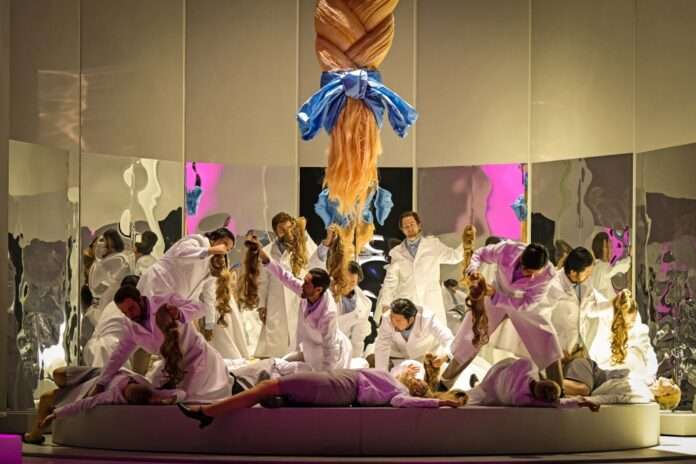 19_Tote Stadt_Andreas J. Etter (9)