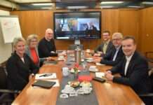 Austausch mit den neuen Technologiebotschaftern im Rathaus