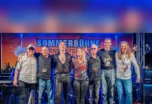 Totomaniax- Tribute to Toto, Irish House