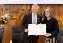 Ralf Leßmeister erneut zum Landrat ernannt