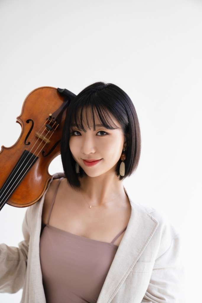 Grace Kyung Eun Lee_c_Jihun Park_klein