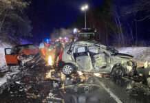 Schwerer Verkehrsunfall mit drei Verletzten – Landstraße zeitweise gesperrt