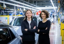 Maike Seeber und Bilyana Stern leiten die Werke Rüsselsheim und Kaiserslautern: Frauen-Power bei Opel und Stellantis