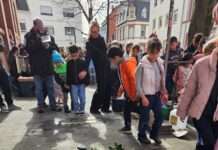 Stolperschwelle erinnert an jüdische Schulkinder