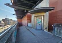 Arbeiten an den Treppen am Pfalztheater beginnen