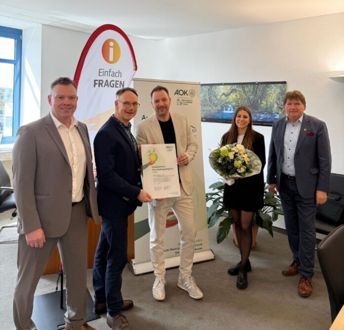 image003.jpg@01DCBDD6