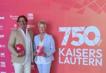 Das Jubiläumsjahr kompakt in einer Hand