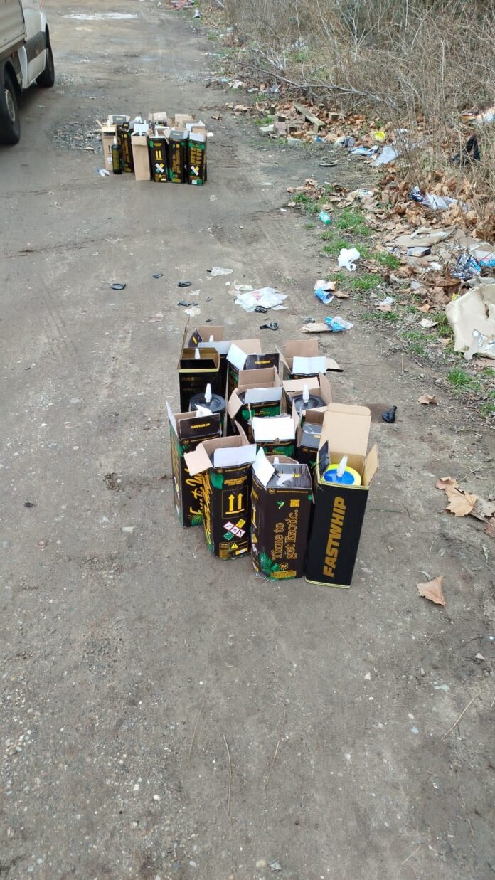 Lachgaskartuschen_1_SK