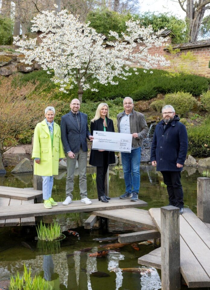 view_Sparkasse_Japanischer_Garten010426rv003