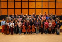Sinfonieorchester des Landkreises Kaiserslautern entführt in das „Land des Lächelns“