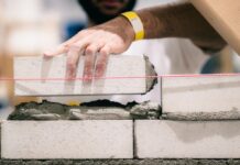 79 Prozent der Arbeitslosen unter 25 Jahren in Kaiserslautern ohne Berufsabschluss