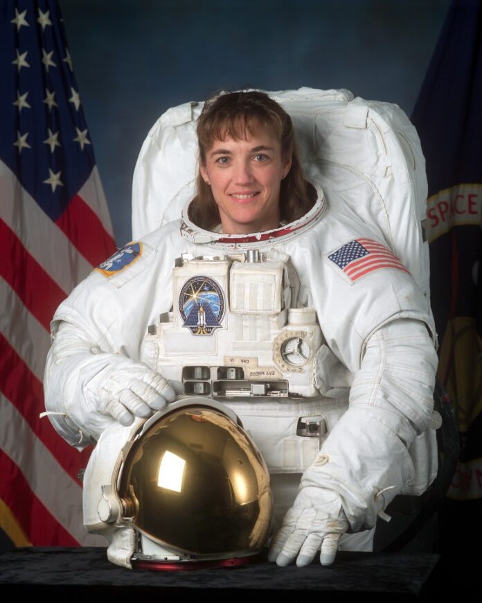 NASA Astronaut Heidemarie Stephanyshyn-Piper