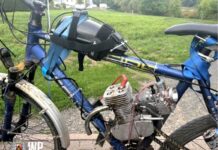 Fahrrad mit Benzinmotor betrieben