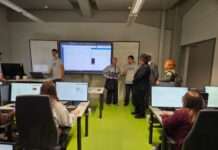 CITY Hacker School begeistert fürs ProgrammierenMit Feuereifer an der eigenen Webseite