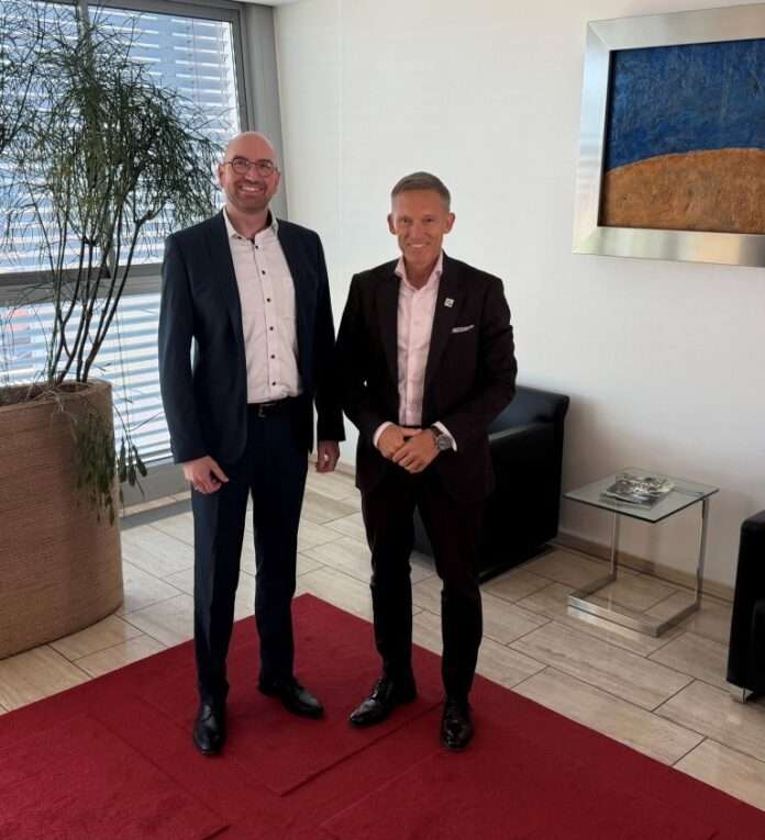 2026-09-25 Vertragsverlägerung - Hartmut Rohden auf weitere fünf Jahre zum Vorstand der Sparkasse bestellt - Pr