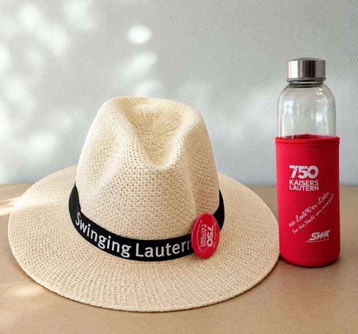 260925_Hut_Flasche_750 Jahre