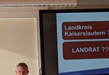 Landrat zu Gast im Sickingen-Gymnasium: Demokratie live erleben