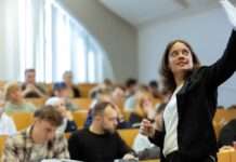 Mit Berufspraxis an die Hochschule