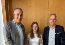 Herzlich willkommen: Erste Studentin im dualen Studiengang Soziale Arbeit